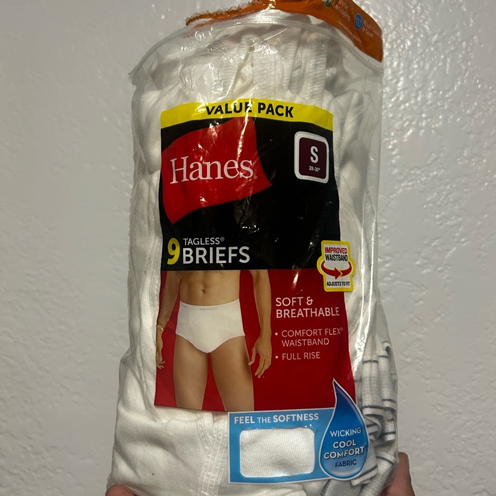 Hanes Men's White Tagless Briefs - 9 Pack